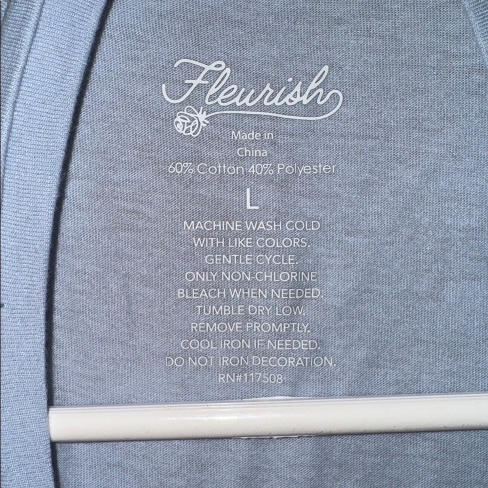 NWT Dog Mom Blue Tee - Picture 3 of 4